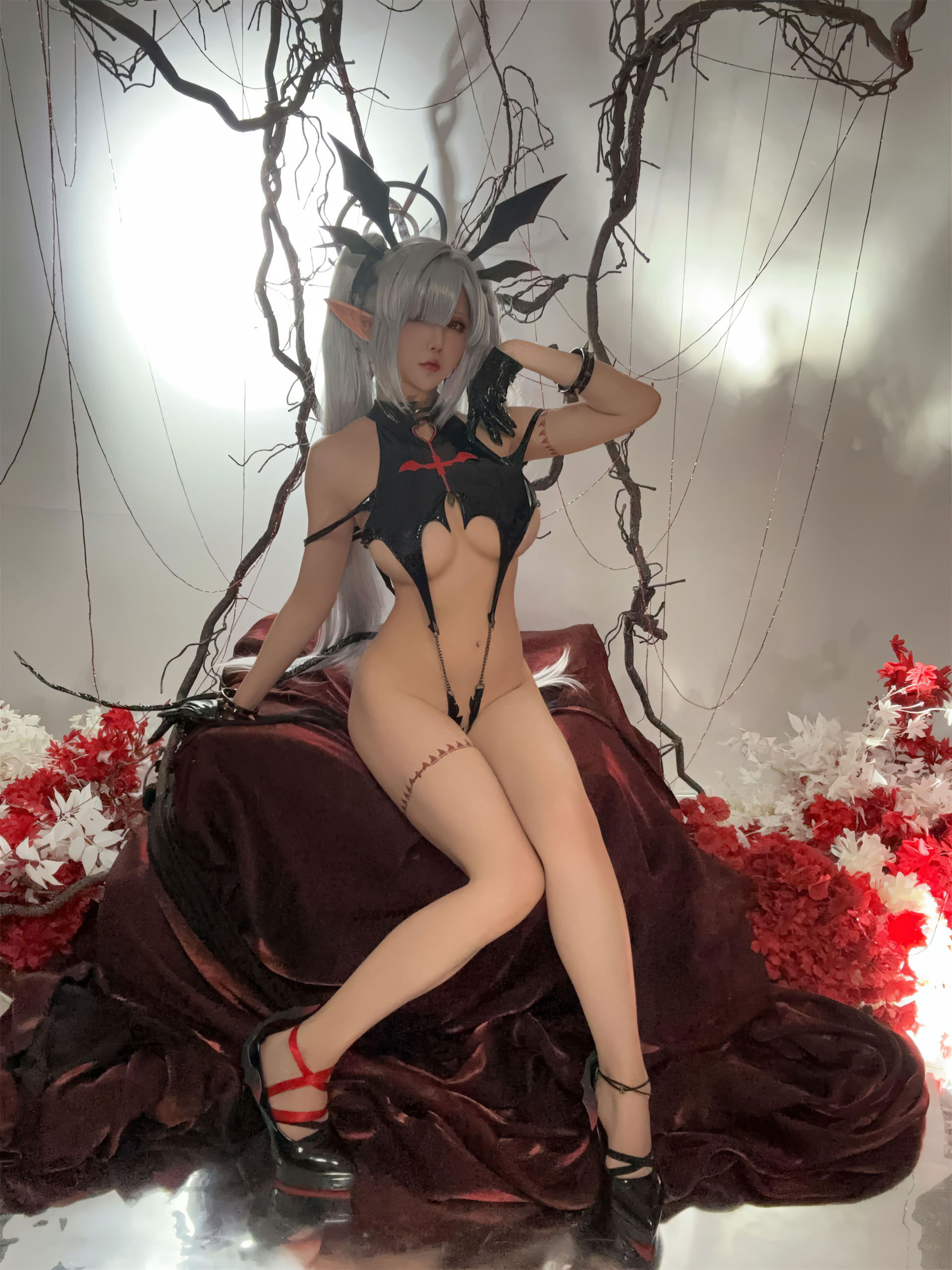Hoshilily (星之迟迟) cosplay Shiromi Iori – Blue Archive